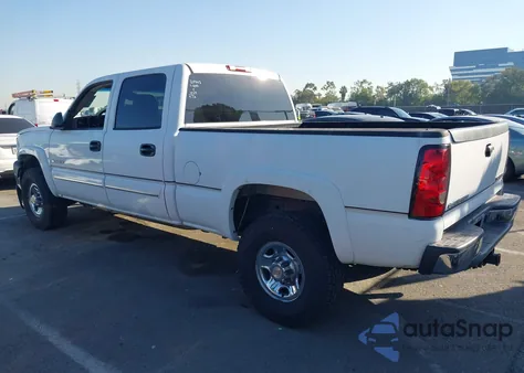 2004 Chevrolet Silverado 2500Hd Ls из США, поврежденный, VIN 1GCHC23U64F147849